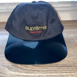Supreme NewYork SnapBack Hat With Plastic Rim Black